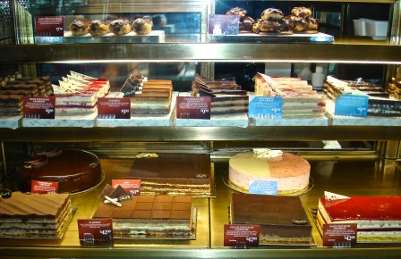 Lindt cafe display, Dec 2013